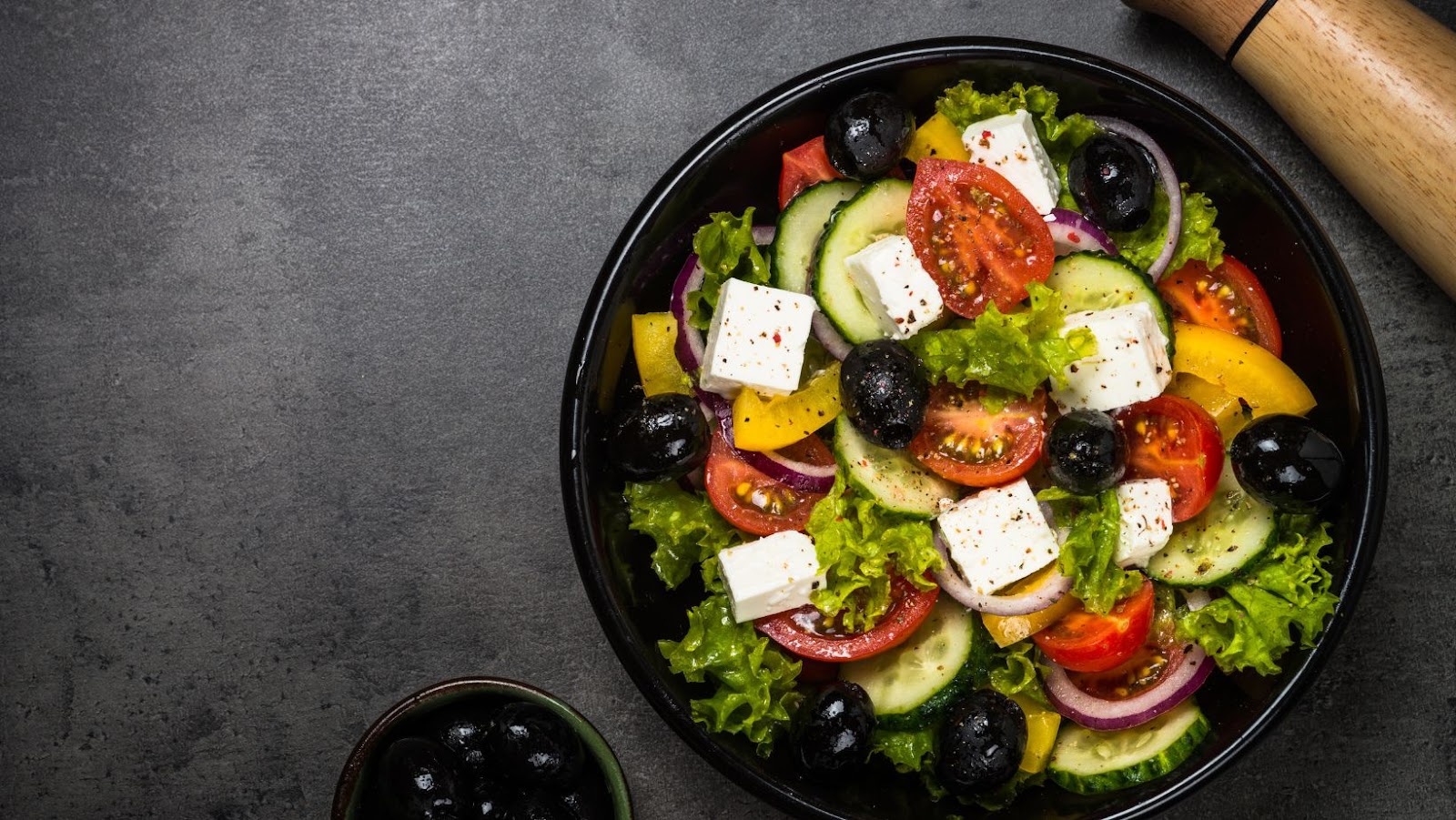 Greek Salad: Essential Points & Ingredient